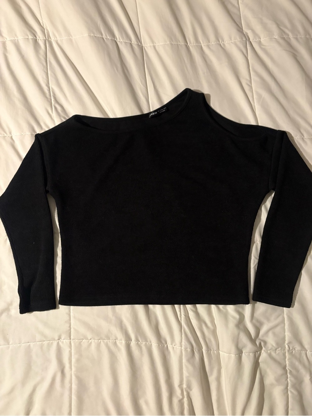 SHEIN Black Cold-Shoulder Ribbed Long Sleeve Top